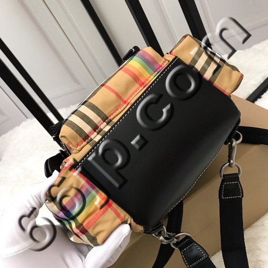 バーバリーバッグ角部分ディテール